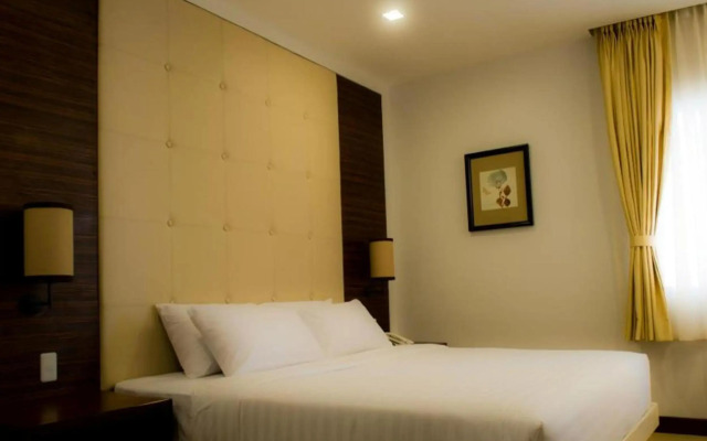 D' Hotel and Suites