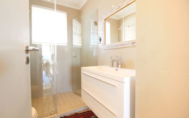 Vredenhof 8 - Adults Only