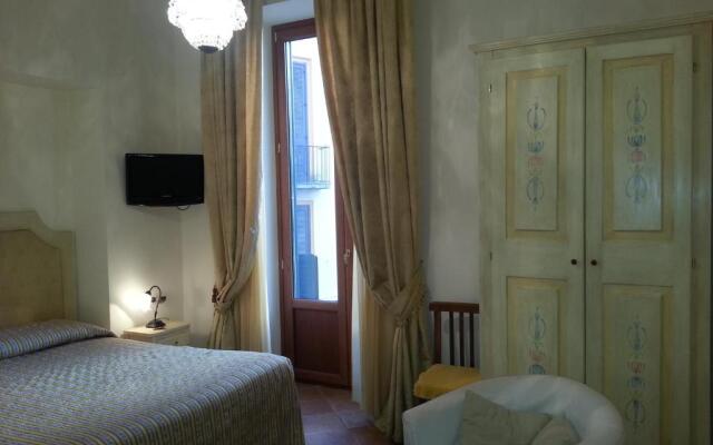 Divina House B&B