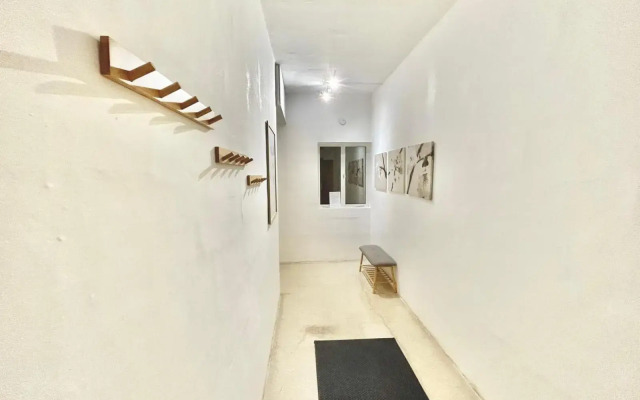 St Julians - Balluta Bay large 3 bedroom apartment