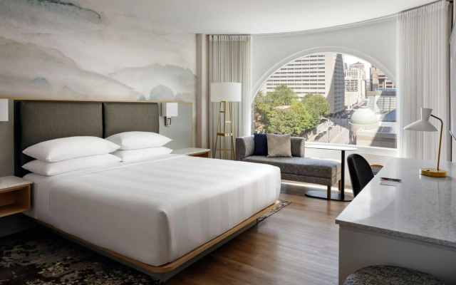 Montreal Marriott Chateau Champlain