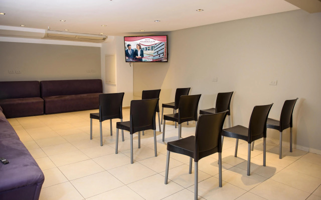 Amérian Tucuman Apart And Suites