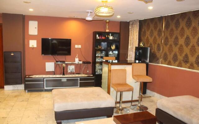 Service Apartments, Park Street, Calcutta