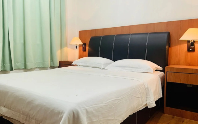 OYO 90036 Eagle Wood Garden