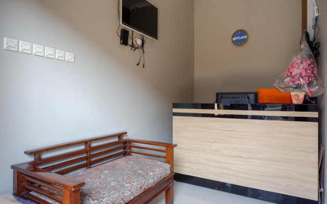 Urbanview Hotel John Sweet Home
