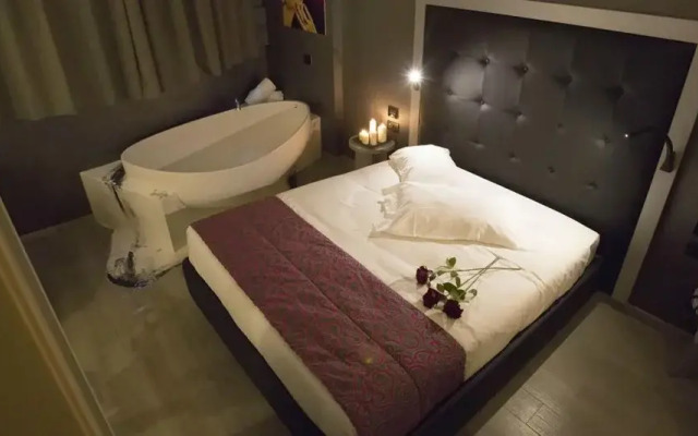 OverMotel