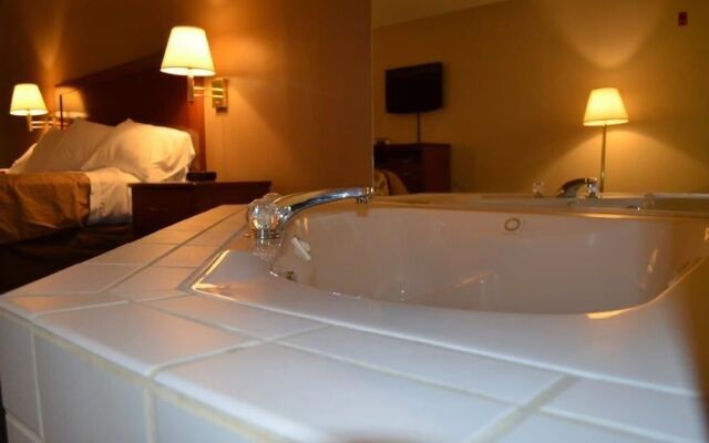 Brookshire Inn & Suites