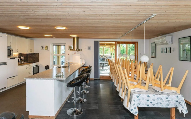 17 Person Holiday Home in Roslev-by Traum