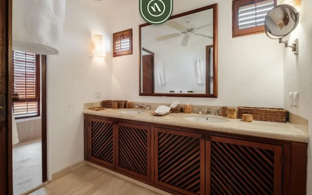 Punta Ixtapa PH6 in Guerrero