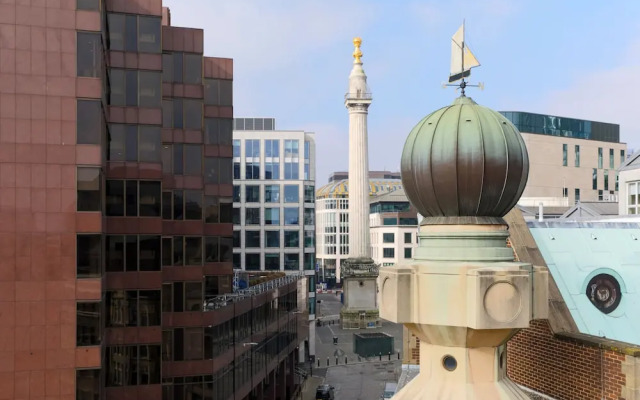 Monument by Excel Apartments