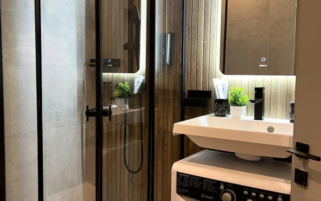 Salyut Apartments on Leninsky Prospekt