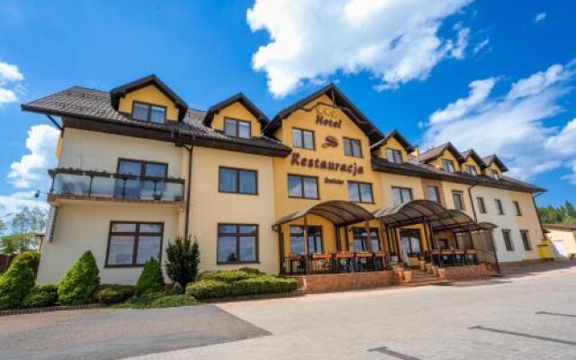 hotelImage