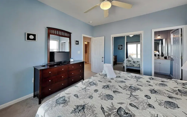 Bel Sole (Beautiful Sun) by Topsail Realty