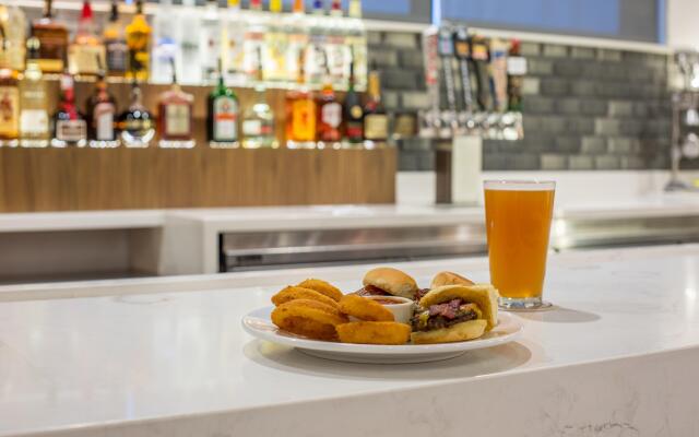 Holiday Inn Portland West - Hillsboro by IHG