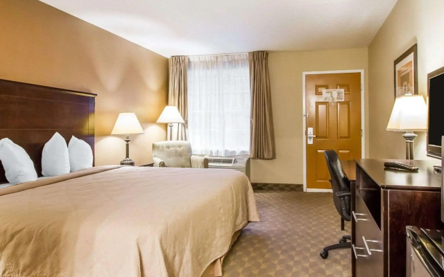 Quality Inn & Suites Greenville I-65