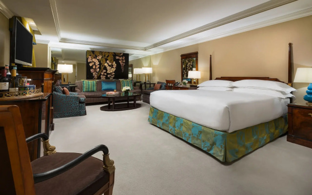 The Michelangelo Hotel