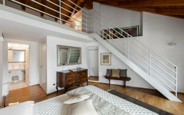 A Casa Nuccia Mansarda Centro Di Como