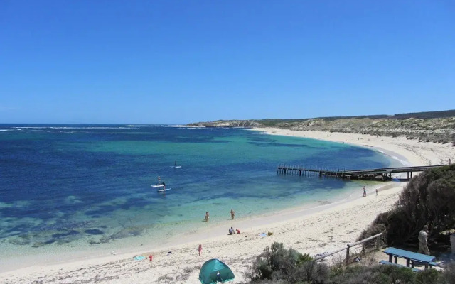 Margaret River Beach Apartments