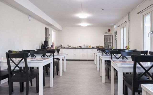 Partille Vandrarhem Bed & Breakfast - Hostel