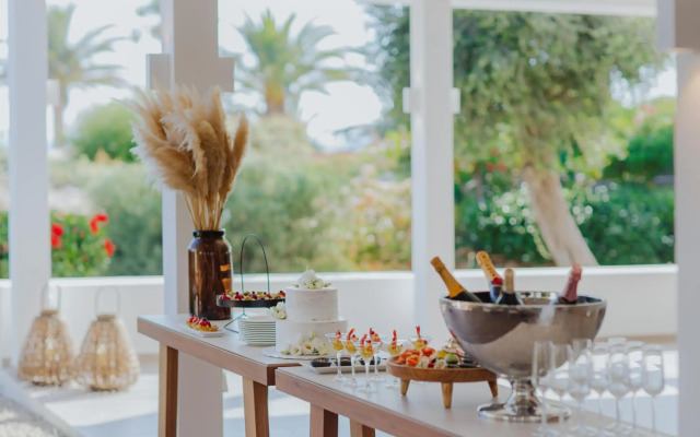 Nissi Beach Resort