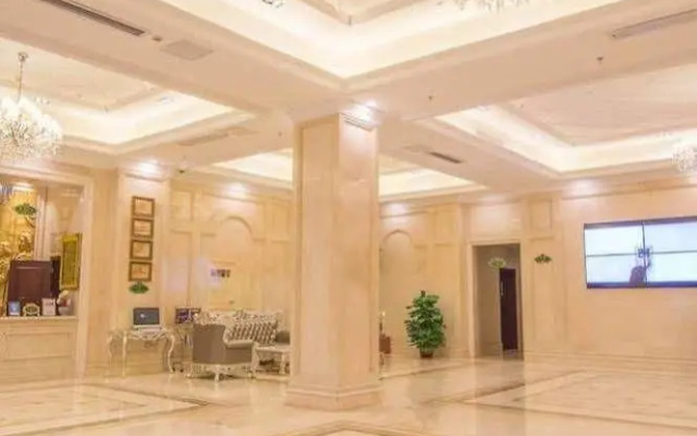 Vienna Hotel Guangzhou Qiaonan Aoyuan Square