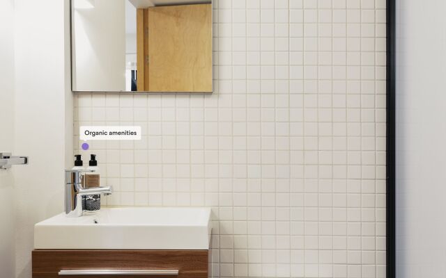 Cozy & Hip Roma Apt with 2 Private Terraces!