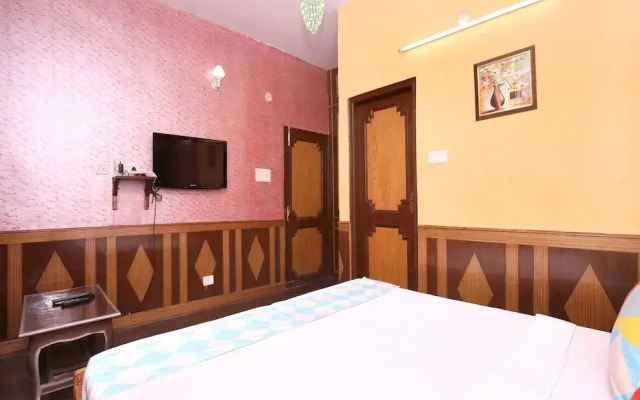 Oyo Home 15891 Cozy Stay