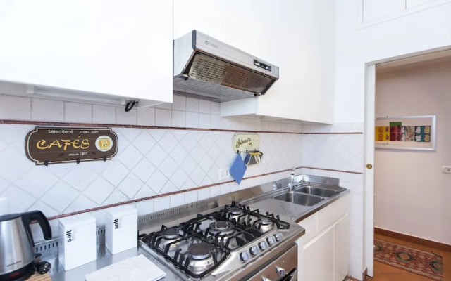 Rental in Rome San Trifone