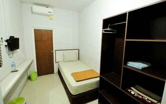 Zaen Hotel Syariah Solo