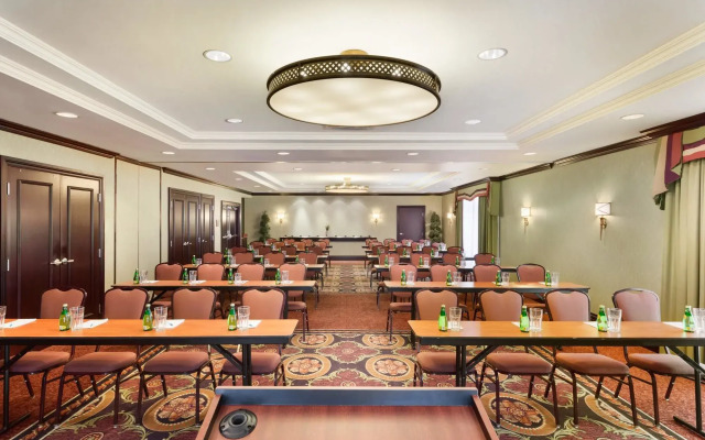 Homewood Suites by Hilton Cambridge Waterloo Ontario