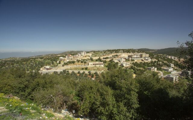 Ajloun Hotel