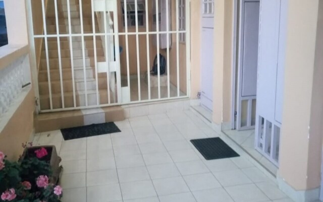 Links Guest House