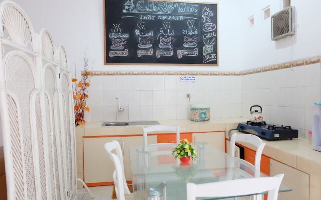 Homestay Jogja dekat Taman Pelangi by Simply Homy