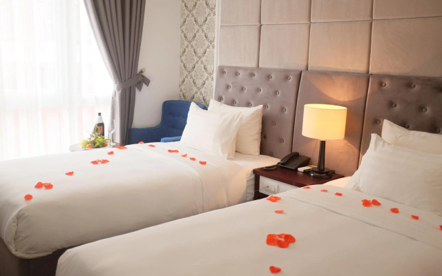 Skyline Hanoi Hotel – Guest Rooms – Hanoi