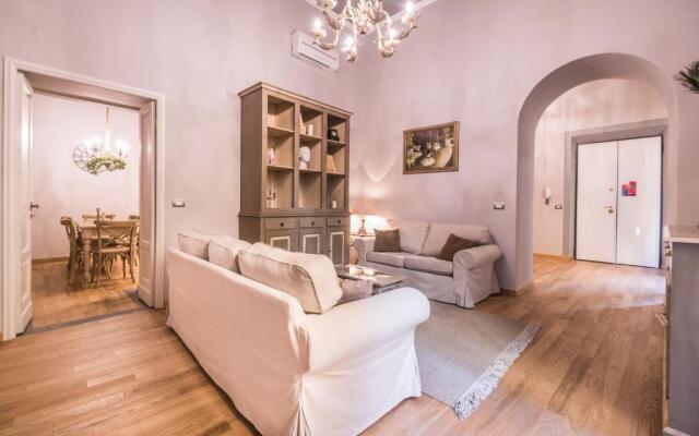 Stunning Apt 5min Walk To Duomo