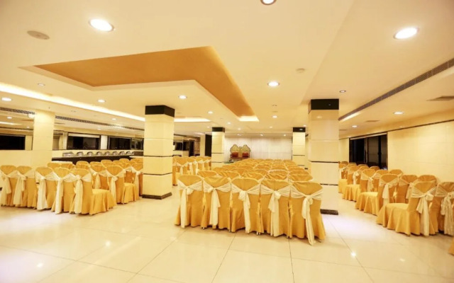 Hotel Sitara Grand Banjara Hills