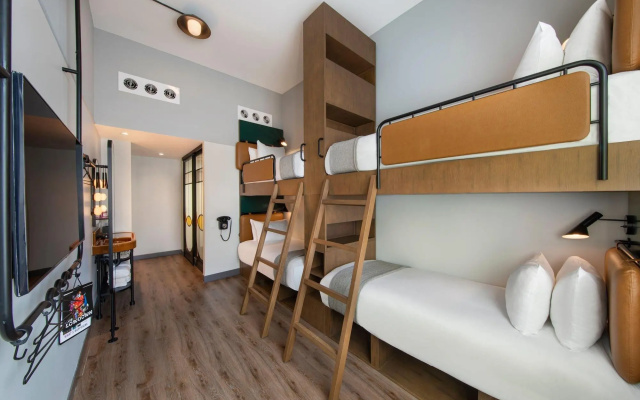 Moxy NYC Lower East Side