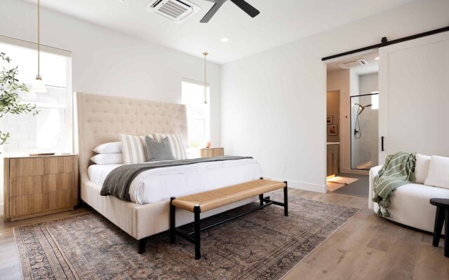 Desert Mirage 5 Bedroom Home