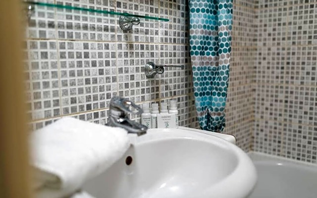 Apartment 4 by CAPITAL