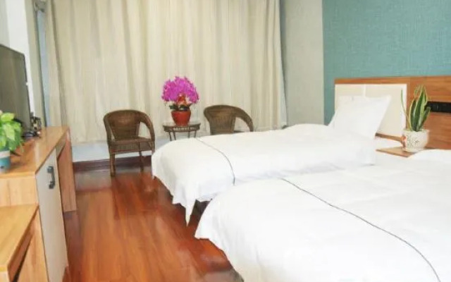 Fanshi Qingqing Hotel