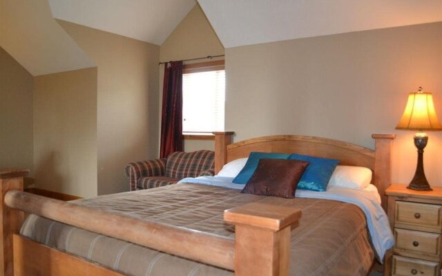 3 Bdrm Loft Condo at Kimberley