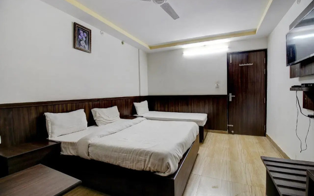 Fabhotel Ps Grand
