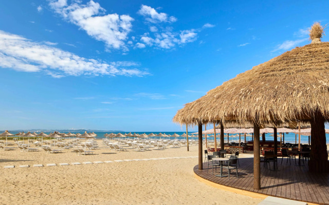 Sol Tropikal Durres