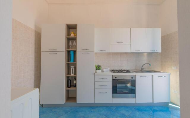 Holiday home with sea view in Castro, on the Adria-Marinè