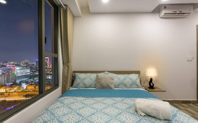 The Milky Way River Gate Apartment