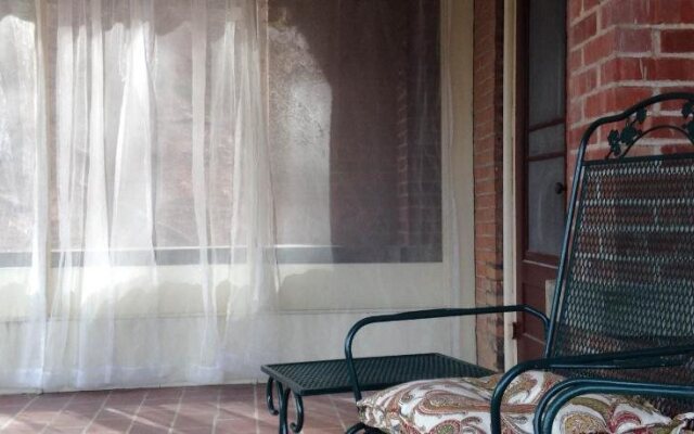 Cook Mansion Bed & Breakfast