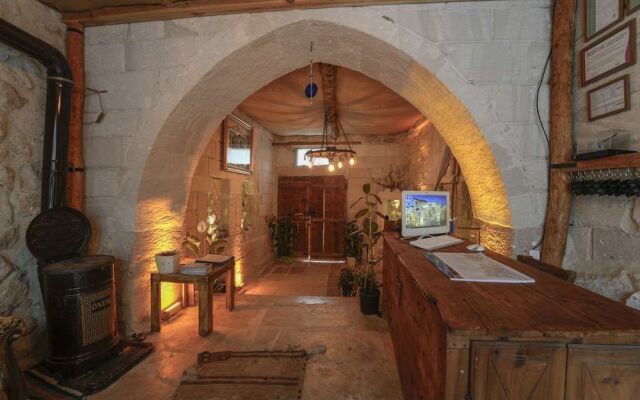My Cave Suites