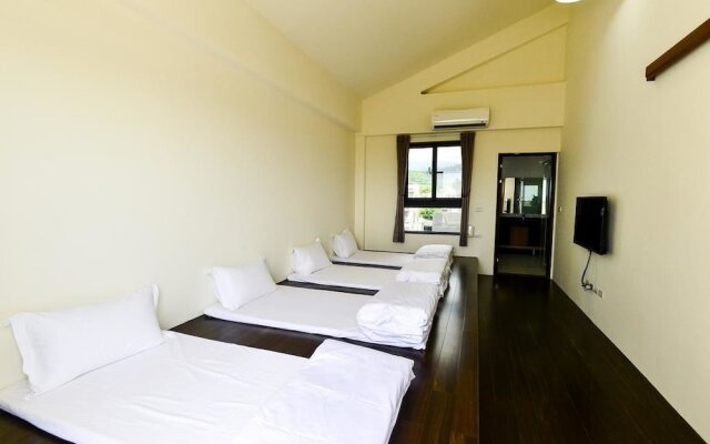Begonia guest house