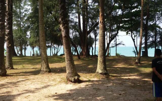 Bungalows @ Maikhao