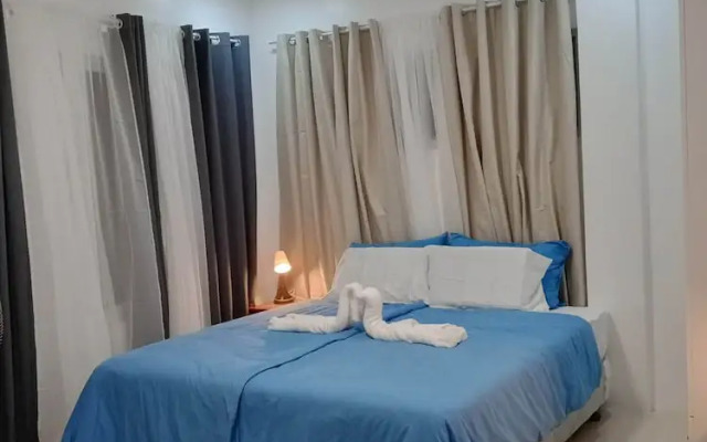 Oia Suites